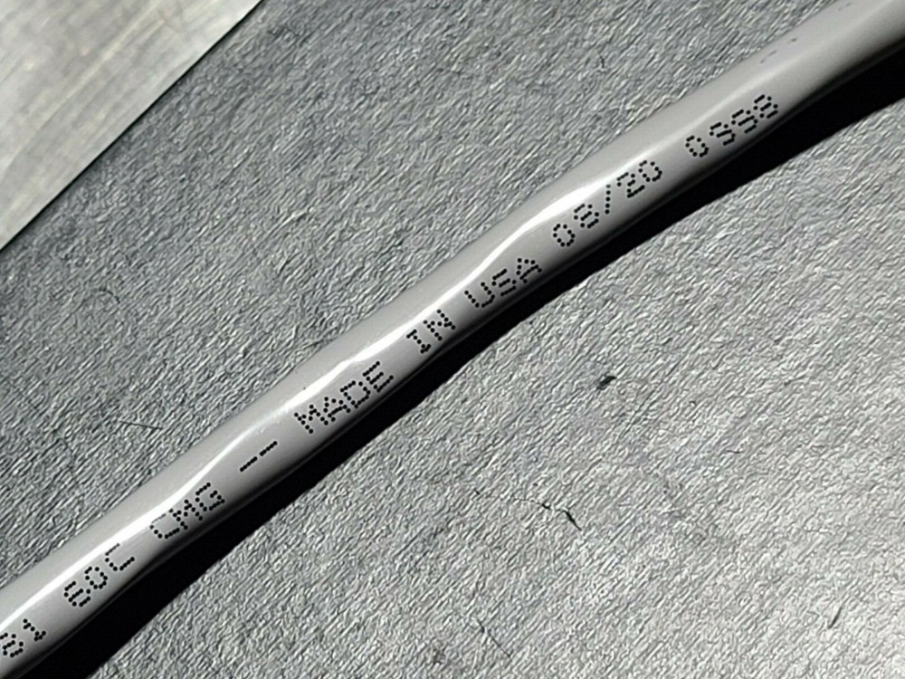 Carol C0746A 24/15C Shielded Communication/Computer Cable Riser Gray /25ft