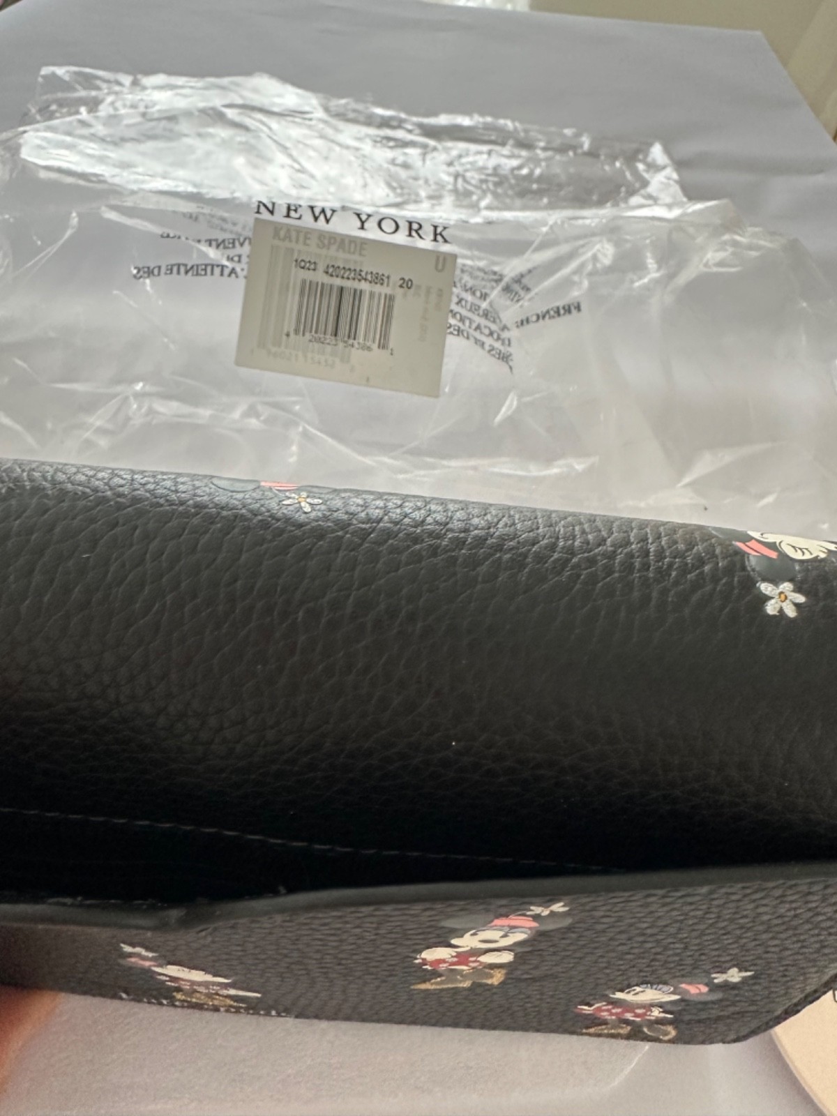 DISNEY KATE SPADE MINNIE CLUTCH BUCKLE WALLET PARK EXCL. NWT