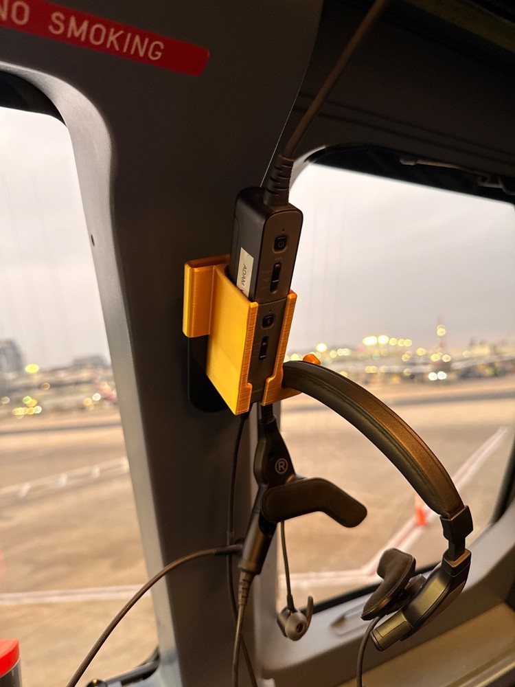 Bose Proflight Headset and Controller holder mount for Airbus