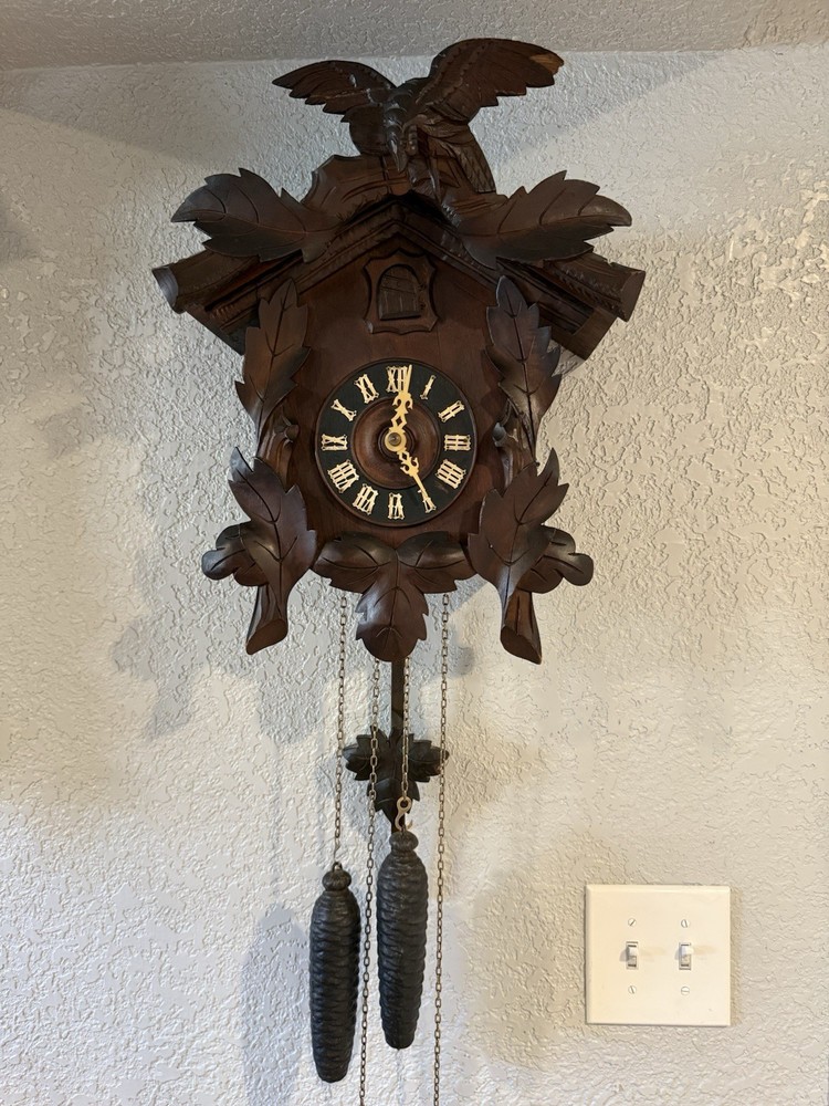 Antique/Vintage cuckoo clock