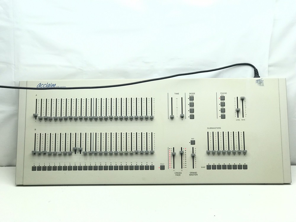 ETC ACCLAIM 100 SERIES LIGHTING CONSOLE CONTROLLER 1055A1102