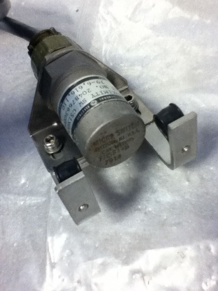 MICRO SWITCH FMSF1-6 PROXIMITY SWITCH