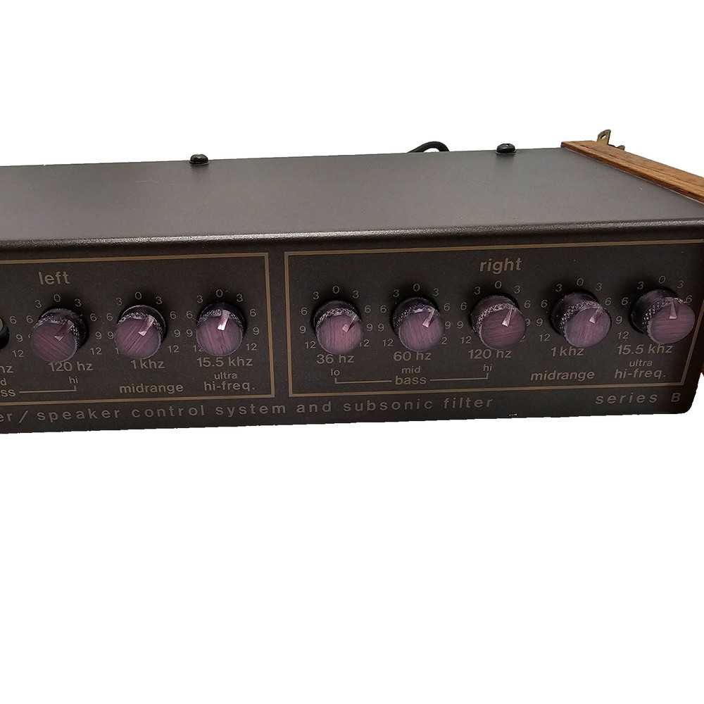Vintage Audio Control Model 520 Series B Stereo Equalizer Missing One Knob