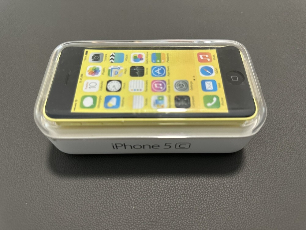 Apple iPhones Collection (12 Items)