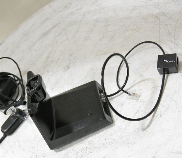 Plantronics C054 Wireless Headset System SEE NOTES