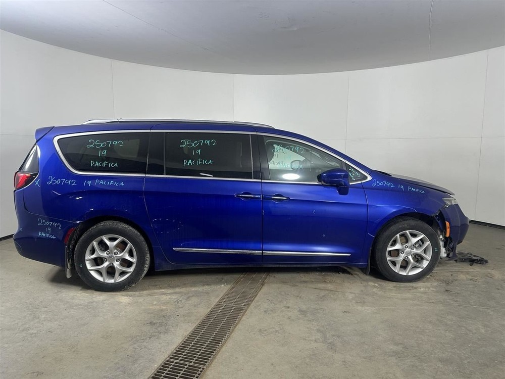 Camera/Projector Camera Front View Fits 17-20 PACIFICA 2805861