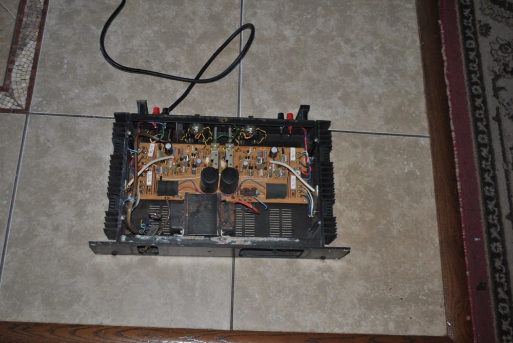 yamaha model p2050 power amplifier