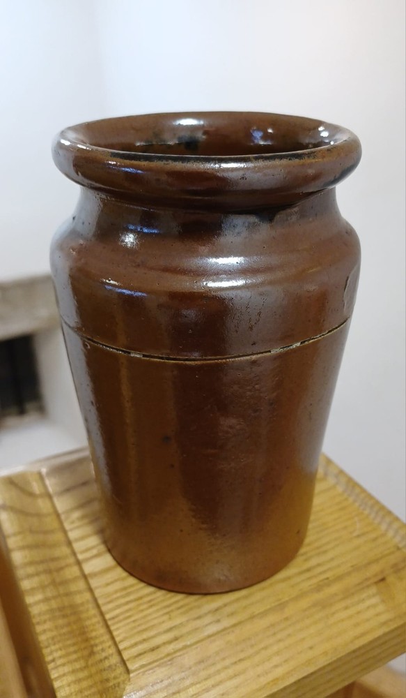 Old Stoneware Salt Glazed Stoneware Pot