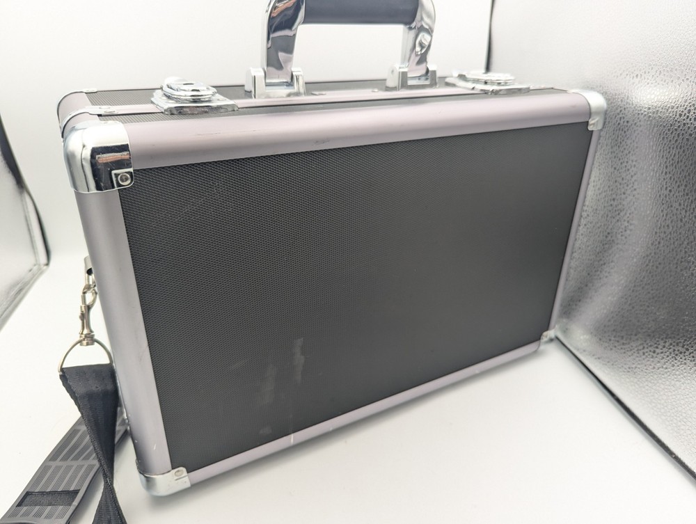 LISTEN TECHNOLOGIES LT-84-03 With Case
