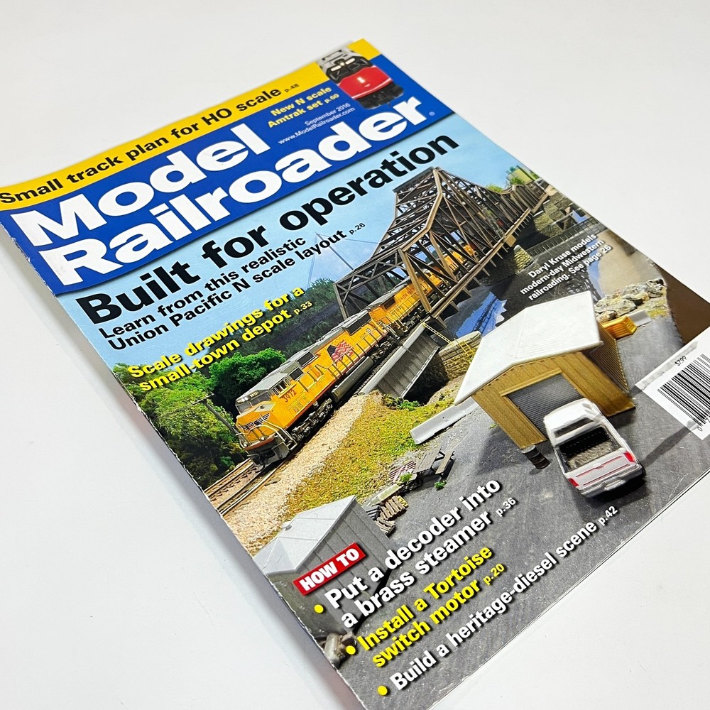 Model Railroader SEP 2016 Realistic UP Layout Brass Steamer Decoder New N Amtrak