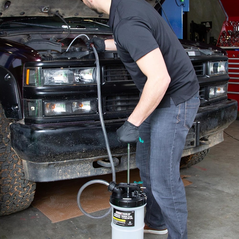 Robust Pneumatic/Manual Fluid Extractor Pump for Efficient Vehicle Maintenance
