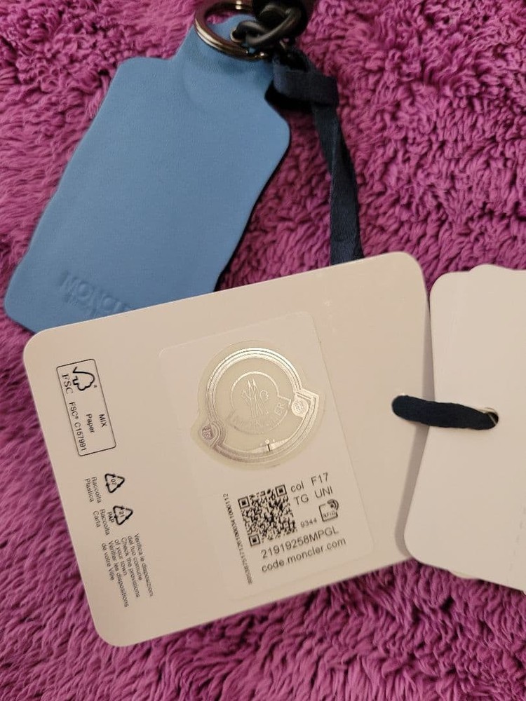 ️MONCLER Down Vest Type Keychain