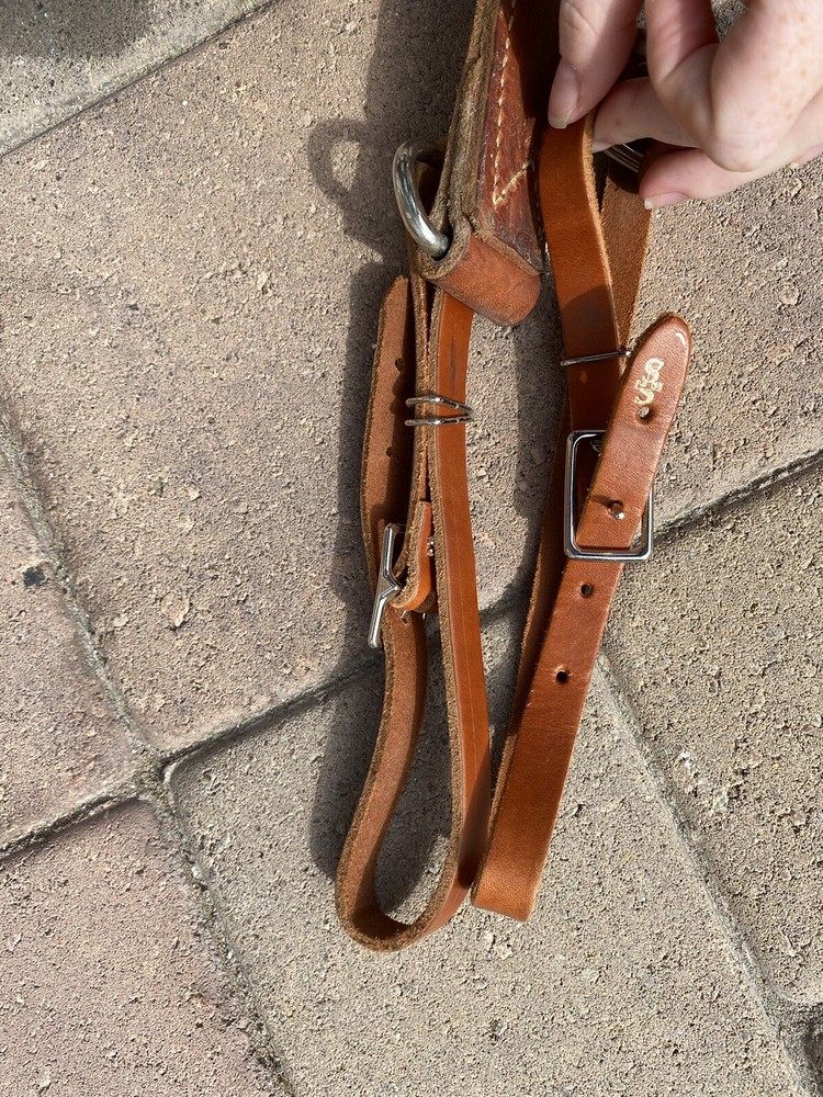 Light Tan breast collar