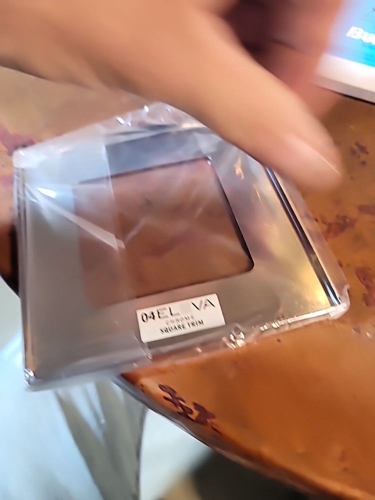 Bulbrite Eleva LEDMAG4/TSCH 775708 Chrome Square Trim