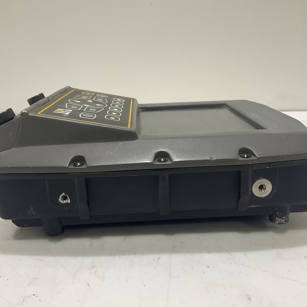 CAT CD550A 36589-85 CAB MOUNT DISPLAY CONTROL BOX T2M