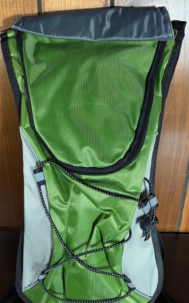 NEW Kuyou Hydration Pack w/ 2L Bladder - Green