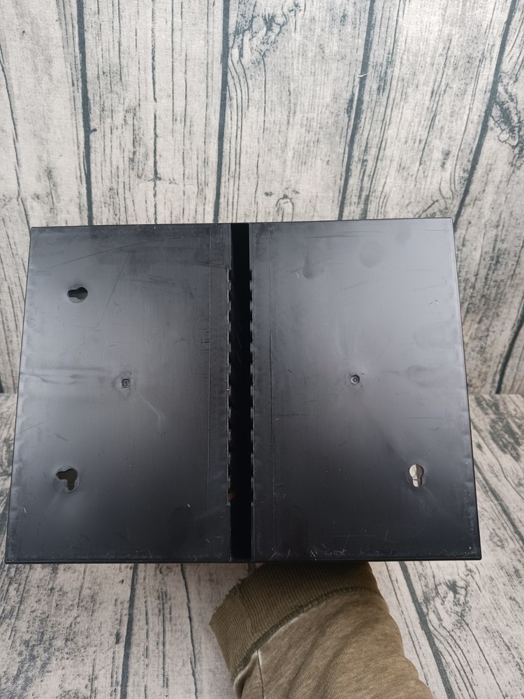 Case Logic 30-CD Storage Rack Black Plastic Holder Stackable / Wall-Mount