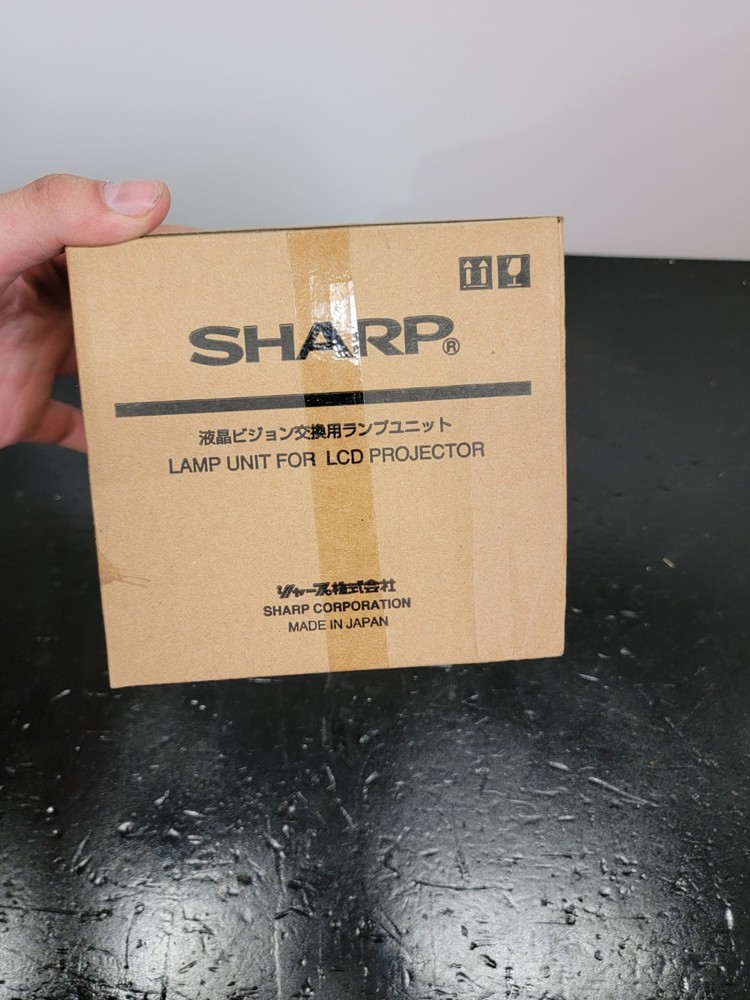Sharp BQC-XGE690U/1 Replacement Lamp Bulb