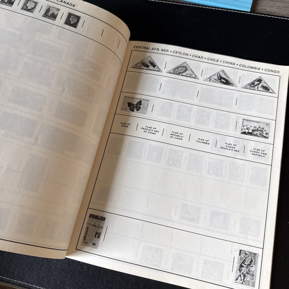 [1980] HYGRADE- Majestic World Stamp Album