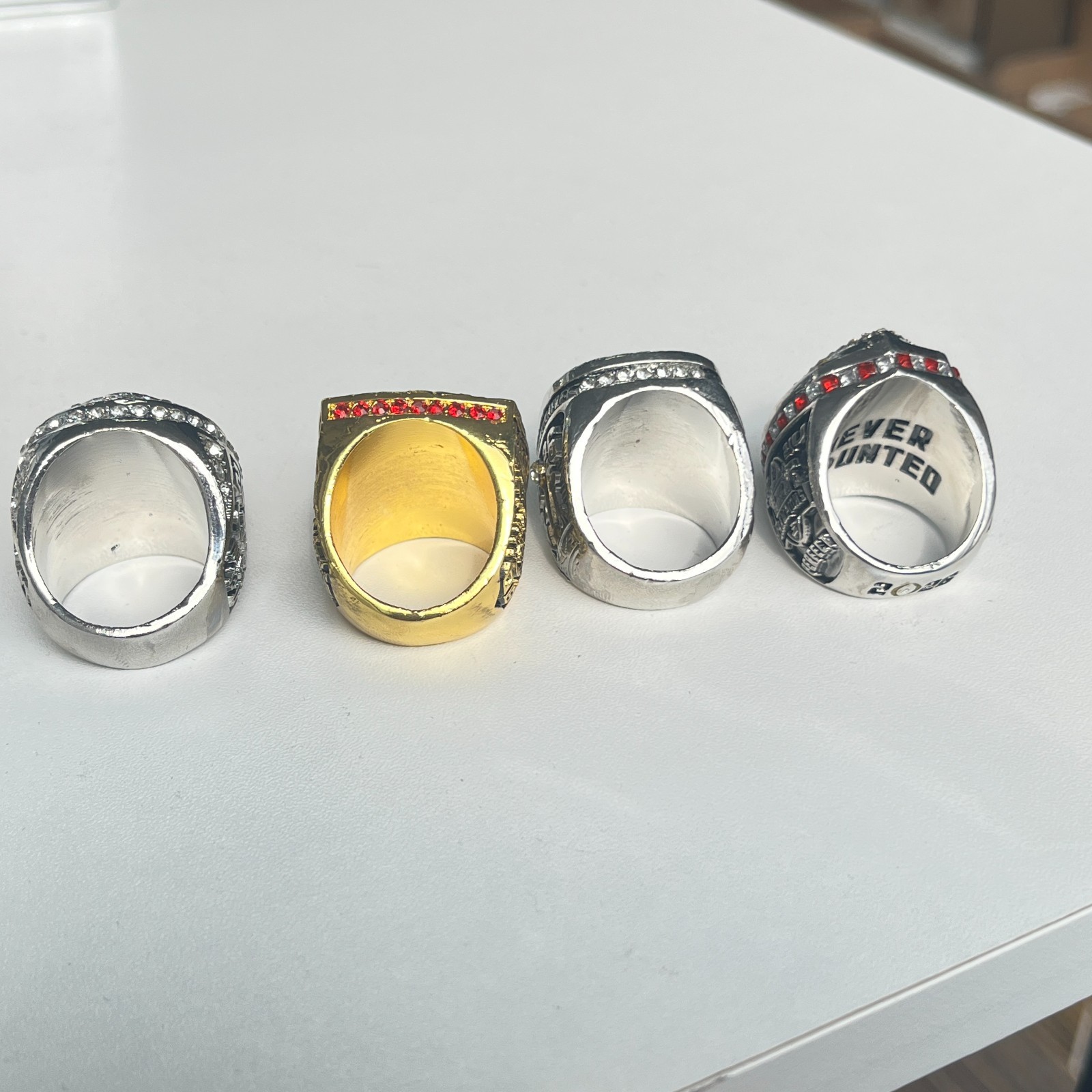 [Fan version] Indiana Football 2025 Perfect Season 4 Championship Rings NO Box