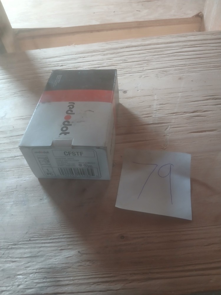 CROUSE-HINDS THOMAS & BETTS RED DOT CFSTF NEW