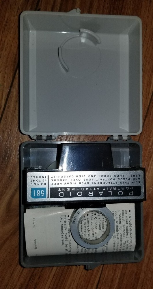 Polaroid Portrait Attachment Kit Number 581 Untested