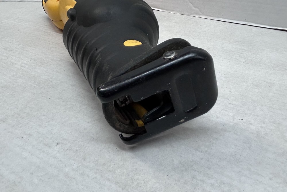 DeWalt DC385 Cordless Variable Speed Reciprocating Saw (Tool Only)