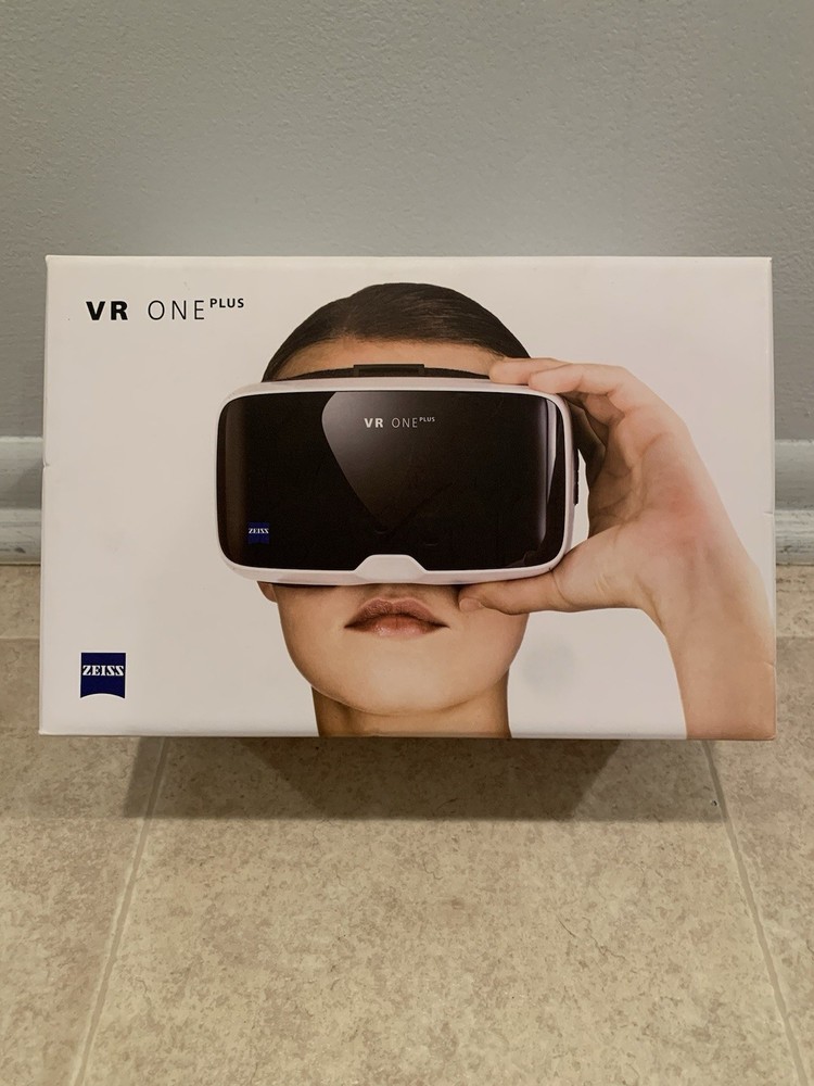 Zeiss VR One Plus Virtual Reality Headset for Smartphones