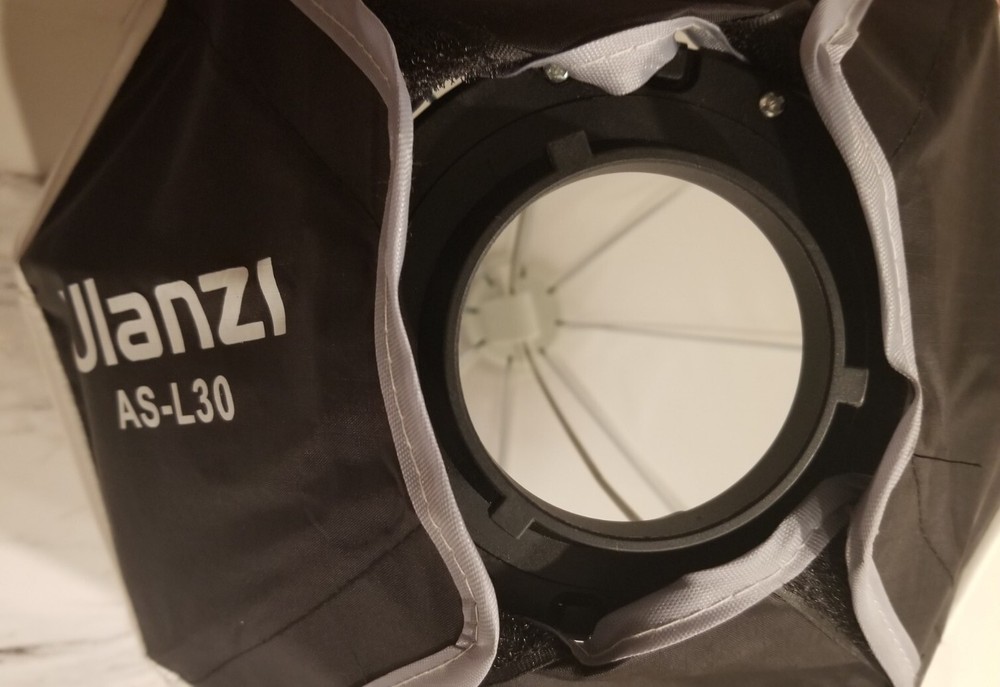 Ulanzi AS-L30 Light Softbox Diffuser (Some Wear)