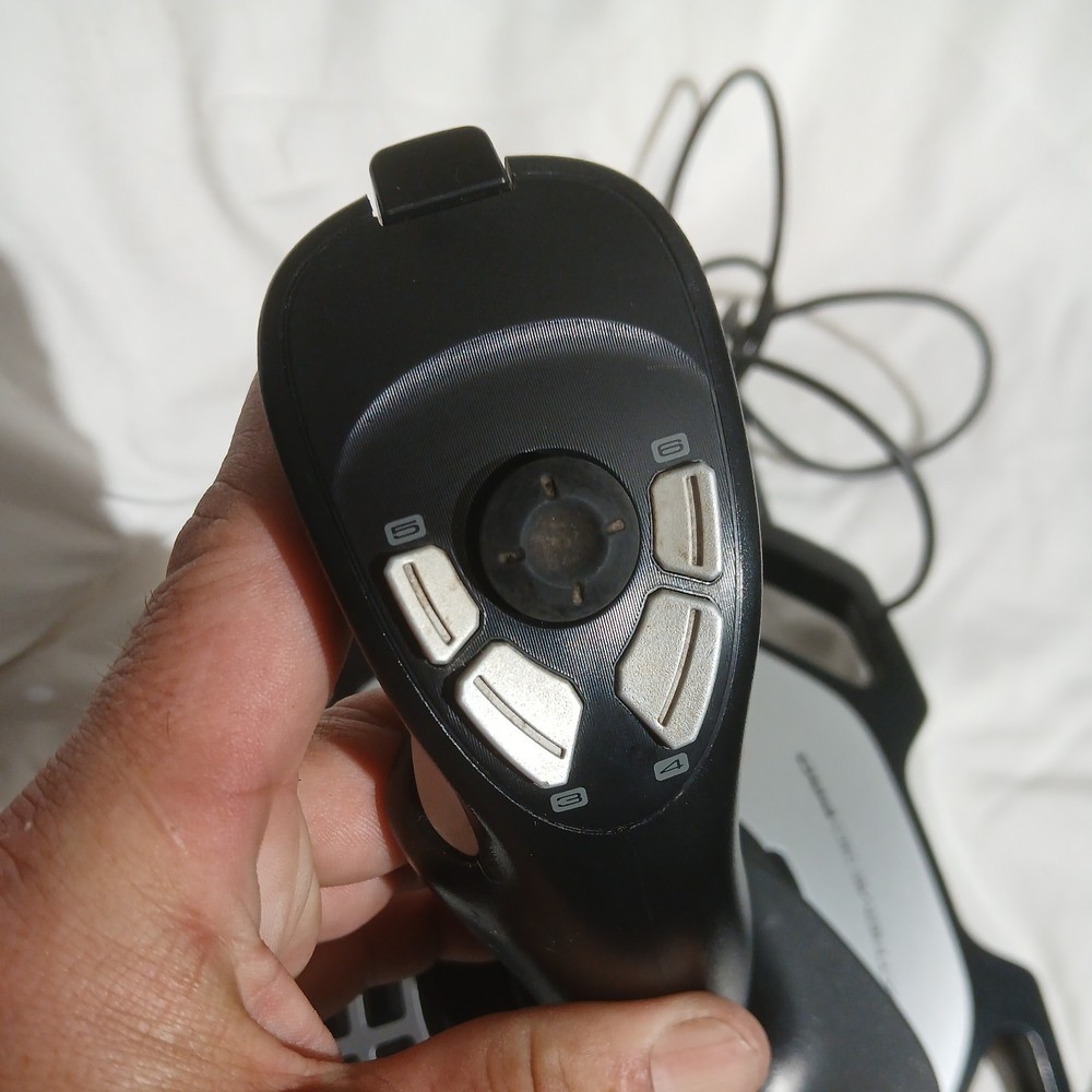 Logitech Extreme 3D Pro USB Joystick 863225-1000 Flight Controller