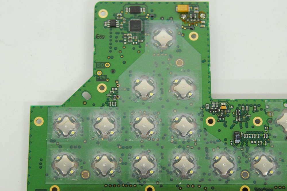 GE KTZ280064 Console Alphanumeric Keyboard PCB - Voluson E8
