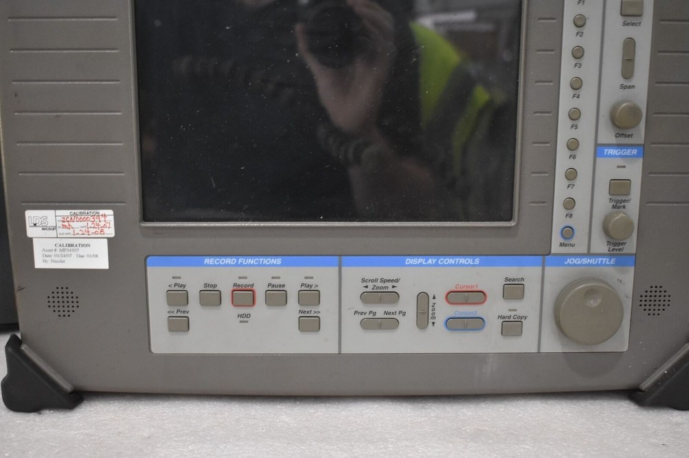 NICOLET DATA ACQUISITION SYSTEM VISION 8 CHANNEL ASSEMBLY, WITH SOFT CARRY CASE