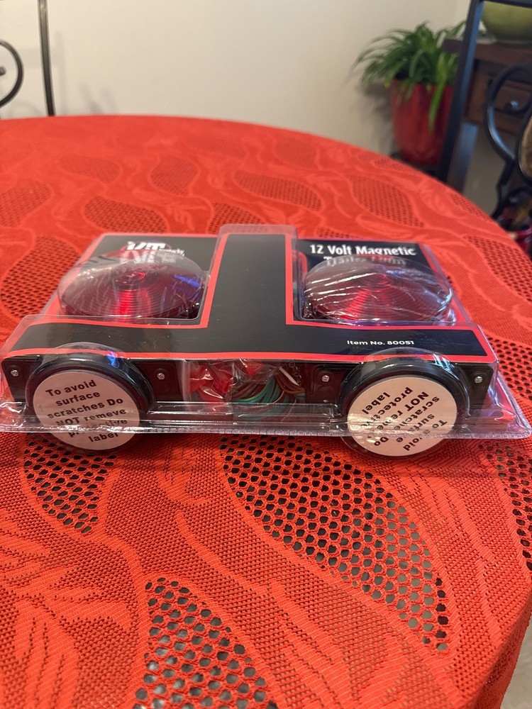 12 Volt Magnetic Trailer Light set