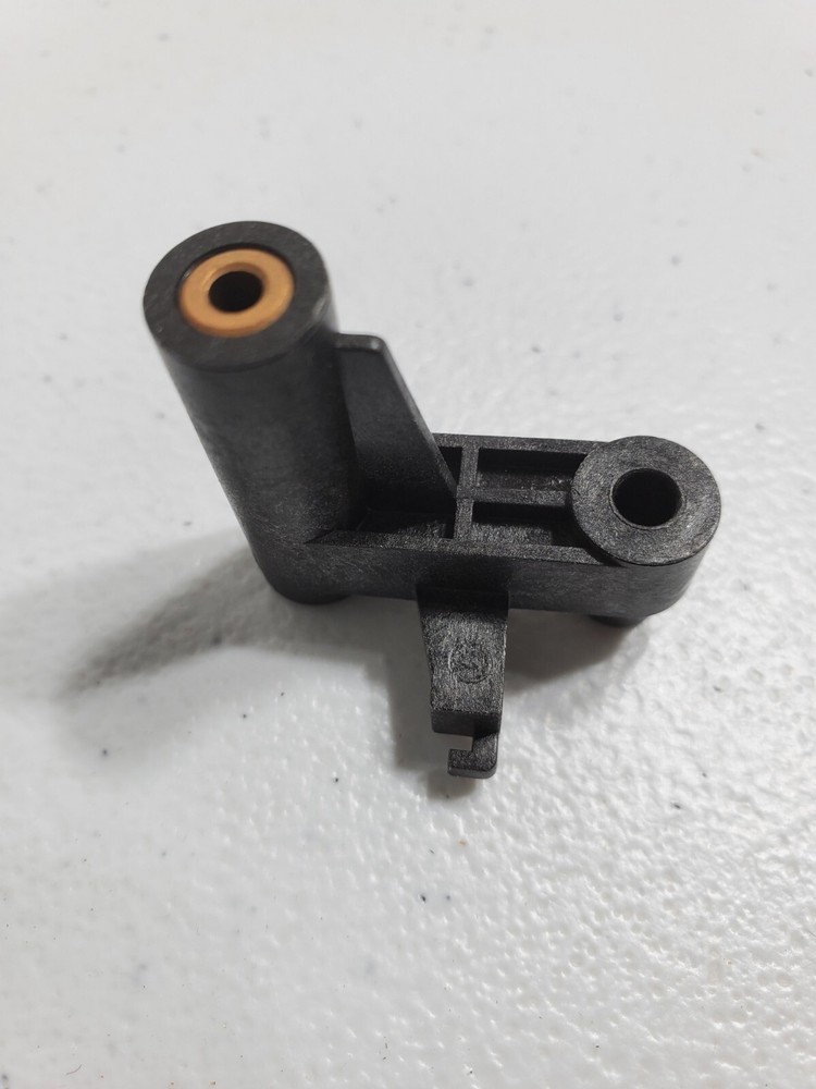 Vintage RCA Replacement Part 146786. B3/E16
