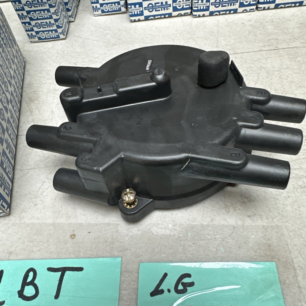 ORIGINAL ENGINE MANAGMENT DISTRIBUTOR CAP 4041