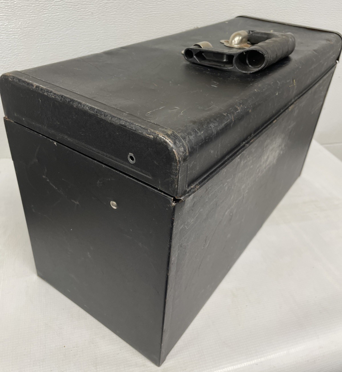 VINTAGE EXCEL 20" STEEL TOOL BOX w/TRAY 3 Drawer Structurally In Good Condition