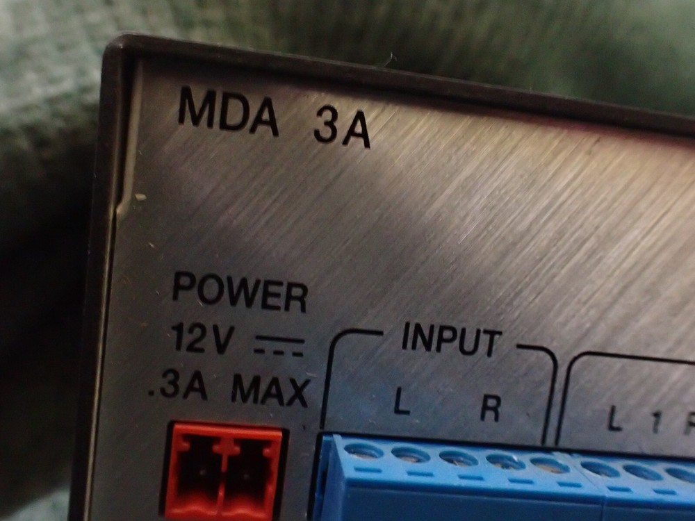 Extron Electronics - Distribution Amplifier - Model MDA 3A