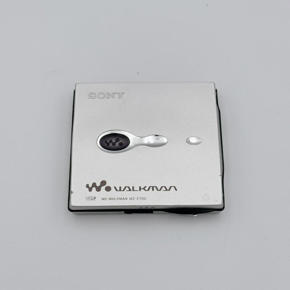 About Sony Walkman Md Mz-E700 Silver