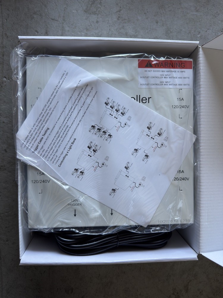 8 light controller w/trigger cord