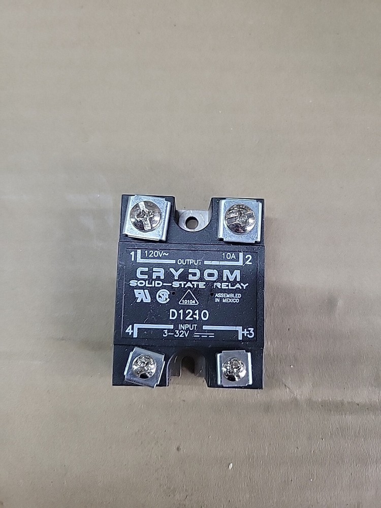 1) New Old Stock Crydom D1210 Solid State Relay