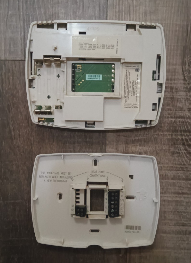 Honeywell TH8110U1003 VisionPro 8000 Touchscreen 7-Day Programmable Thermostat