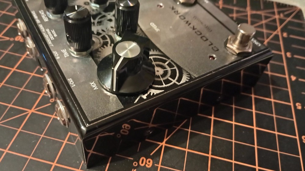 Clockwork Echo Guitar Delay & Modulation Effect Pedal Used Made In USA!!