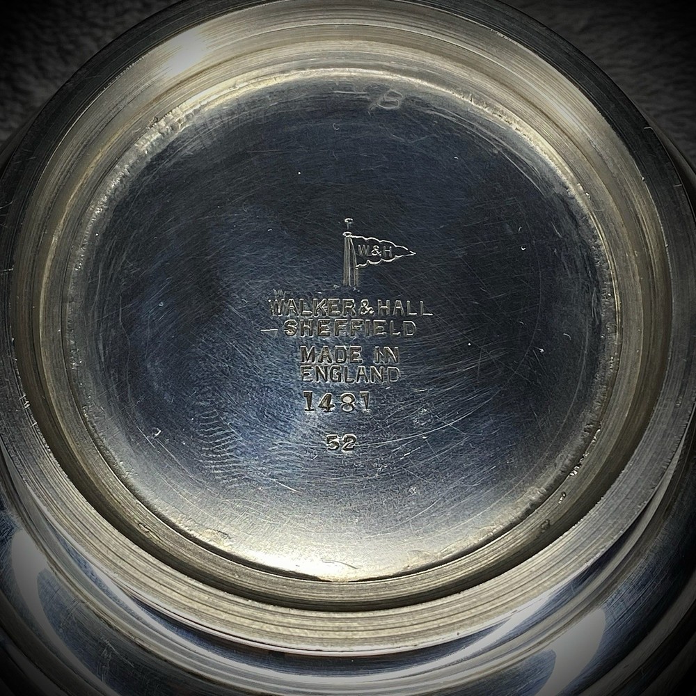 Walker & Hall Silver Plated Bowl & Spoon Set Gilt Interior Boxed