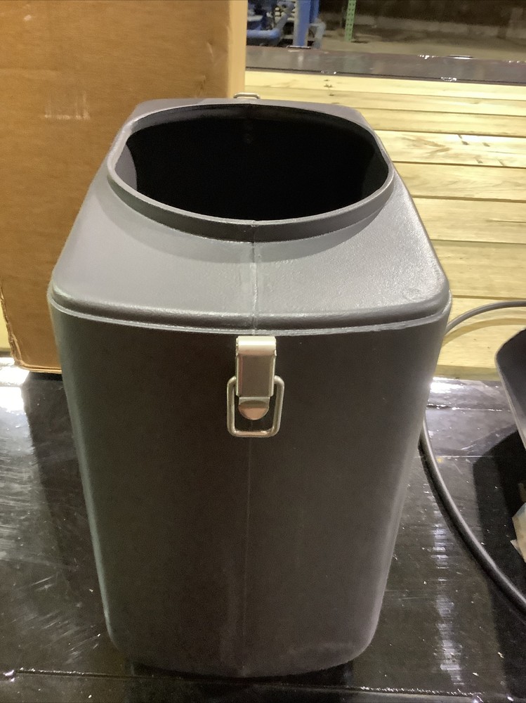 Flojet Rechargeable Sprayer Kit