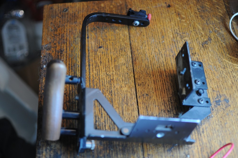 Stroboframe Flash Bracket - Vertical & Horizontal Camera Platform with cold shoe