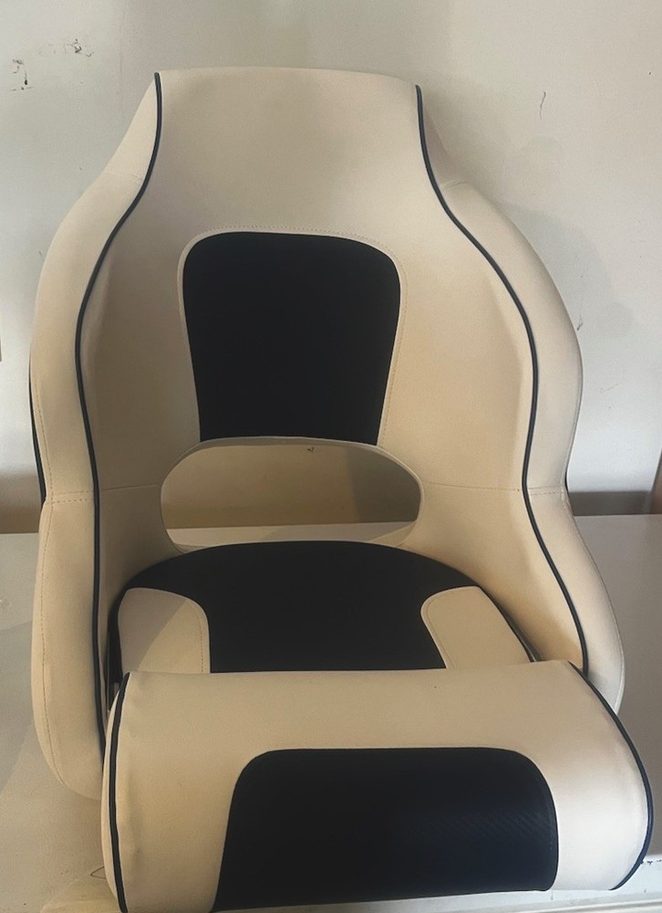 Vevor Captain Seat