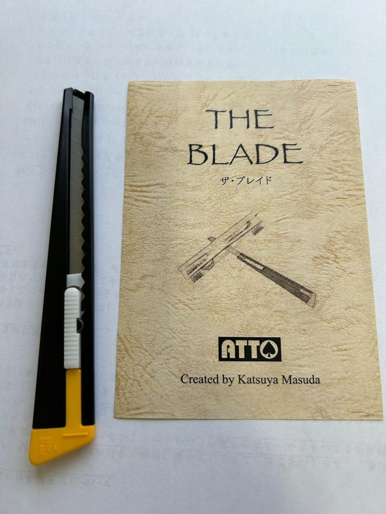 magic tricks A953 The Blade Magic Show SalonStage Magic Demonstration