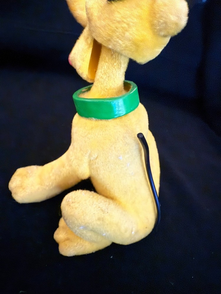 PLUTO BOBBLEHEAD Walt Disney Flocked Resin 7"