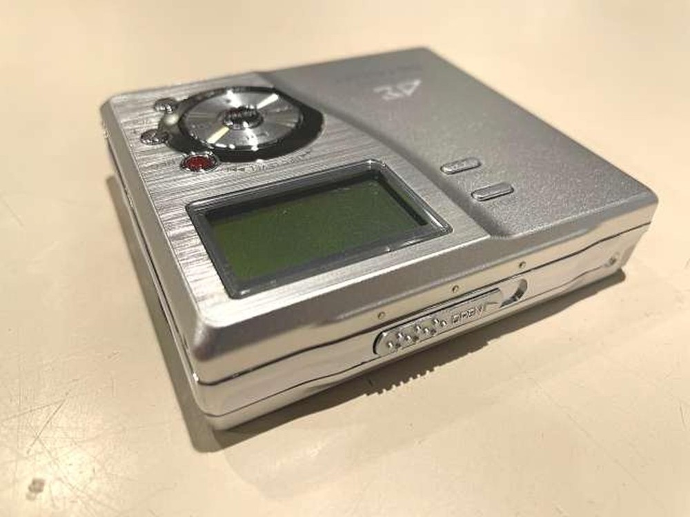 Sharp MD-DR77-S Portable Audio Player Good Condition from Japan