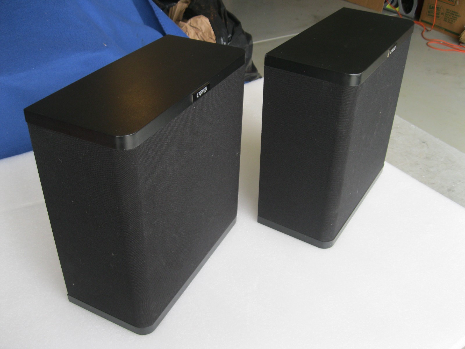 Pair of CARVER Cinema 5.1 Bookshelf / Surround Speakers - Excellent Condition!